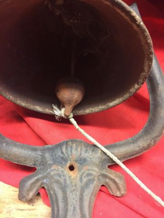 Vintage Cast Iron 6 1/4 Inch Dinner Bell Longhorn Steer Bull Cow Wall Mount 2