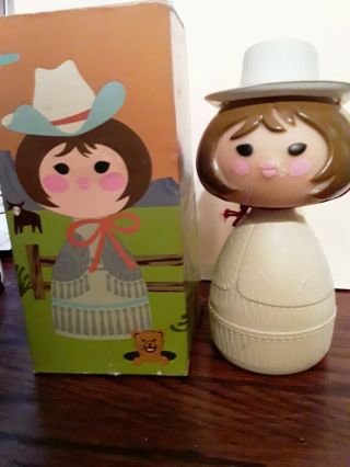 Vintage Avon Small World Cream Lotion Cow Girl / Euc.  Dealer Owned.