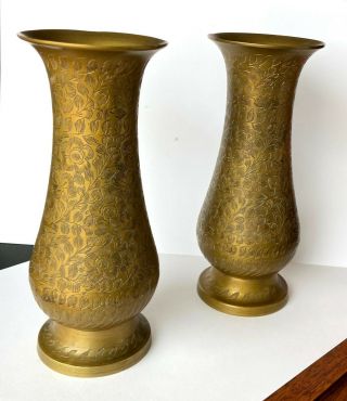 Bronze Vases 703grs.  Set Of 2 Old Vintage Pots Carved 7 " High