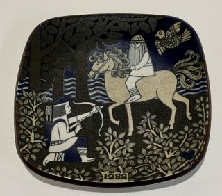 Vintage Arabia Finland Kalevala Annual Plate 1982 Pottery With Box