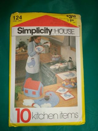 Simplicity House Sewing Pattern 124 Kitchen Items Potholders Oven Mitts & More