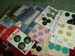 Vintage Sewing Notions Vintage Hooks and Eyes Snaps Buttons skirt Fastener 2