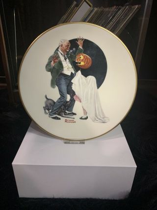 Norman Rockwell Saturday Evening Post Classics Plate 1981 Gorham - The Coin Toss