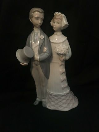 Lladro Wedding Couple Bride Groom Glazed Porcelain Figurine 4808 -