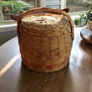Vtg Large Vintage Covered Wicker Basket Round With Lid Top & Handle 13”x13 1/2”