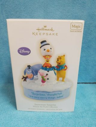 Hallmark Sound & Motion Snowman Surprise Winnie The Pooh Magic Ornament