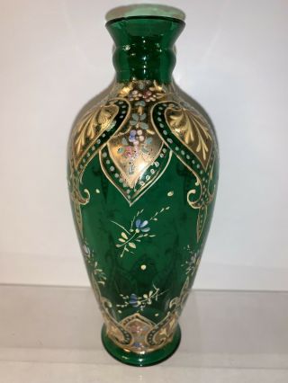 Splendid Emerald Green Glass Small Bud Vase With A Gold Motif Vtg
