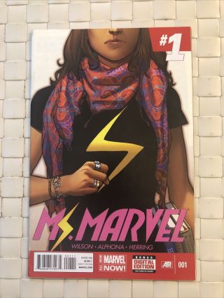 Ms.  Marvel 1 - Marvel Comics First Print 1st Appearance Series Kamala Khan