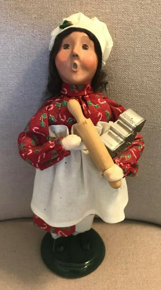 Byers Choice 2005 " Baking Cookies " Girl W/rolling Pin & Cookie Cutter - Lovely