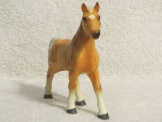 Vintage Golden Brown Victoria Ceramics Horse Figurine 4.  25 inch Made in Japan 3