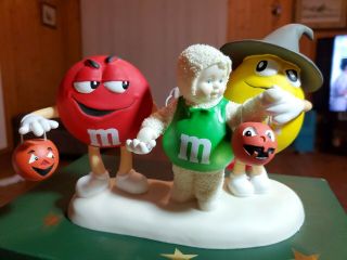 Department 56 Snowbabies M&m Sweets Ready For Treats Halloween Figurine