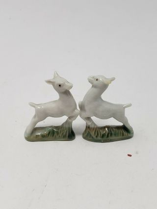 Set Of 2 Vintage Wade White Deer Animal Figurine Figure Ceramic England
