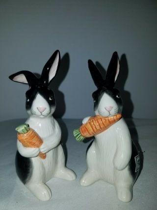 Fitz And Floyd Bunny Rabbit Eating Carrots Salt And Pepper Shakers