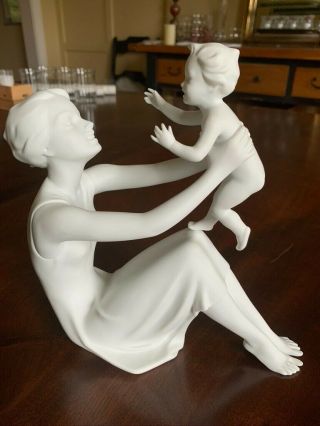 Kaiser W German Bisque Porcelain Mother And Child Figurine 398 Bochmann.