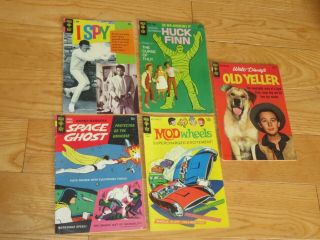 Old Comic Books Mod Wheels Space Ghost I Spy Old Yeller Huck Finn Gold Key 1960s