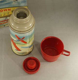 VINTAGE HOME TOWN AIRPORT METAL DOME TOP LUNCH BOX WITH THERMOS 4