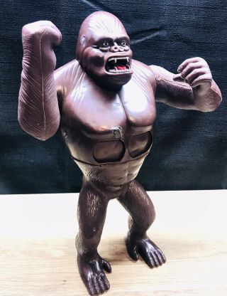 King Kong Against The World - Target Game 1976 Mego Figure 13.  5 " Htf Rare