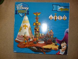 Disney Heroes Famosa Peter Pan Indians Island Camp Boxed