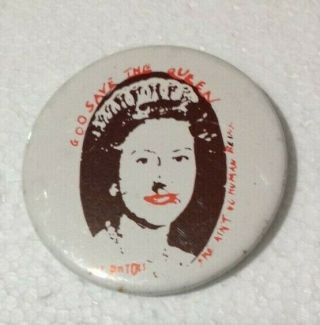 Punk - Sex Pistols God Save The Queen Vintage 1970s Button Badge