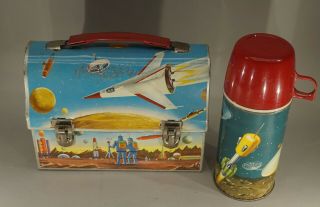 Vintage Astronaut Outer Space Dome Top Lunch Box With Thermos