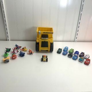 Disney Pixar Cars Micro Drifters Colossus Xxl Dump Truck W/ 12 Cars,  9 Planes