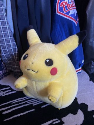 RARE Pokemon - Jumbo Pikachu Plush - 1999 - 16 