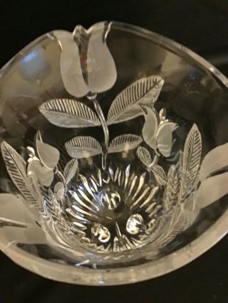 Vintage Lead Cut Crystal Vase with Frosted Tulips and Leaves Three Footed Poland 3
