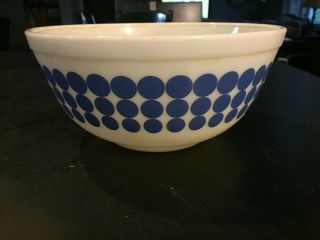 Vintage Pyrex 403 Mixing Bowl Blue Polka Dots 2.  5 Qt Nesting Retro Kitchen