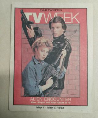 May 1983 " V The Visitors " Tv Series Tv Week Daily News Tv Guide (nyc) Sci - Fi