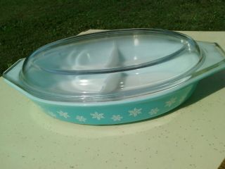 Vintage Pyrex Turquoise Snowflake Oval Divided Casserole 1 - 1/2 Qt With Lid