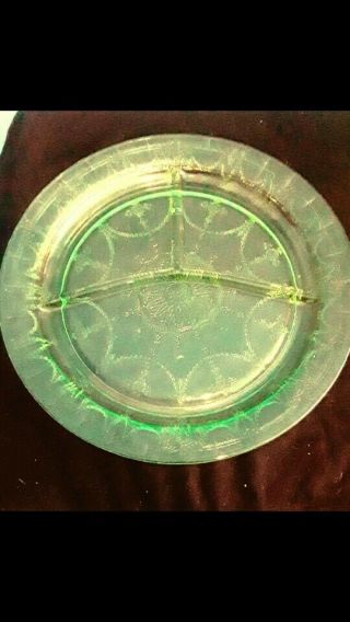 5 - Depression Era Uranium Green Hocking Glass Grill Plate Cameo Ballerina Pattern