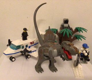 Lego Set 1371 Jurassic Park Iii Spinosaurus Attack Studio