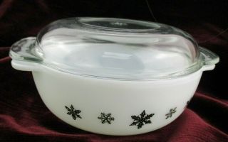 Vintage 2 Pint Pyrex Glass Black White Gaiety Snowflake Casserole Dish W/ Lid