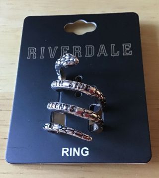 Riverdale Southside Serpents Jughead Jones Snake Ring Cole Sprouse Betty Cooper