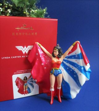 Lynda Carter As Wonder Woman Hallmark Keepsake Ornament Dc Comics
