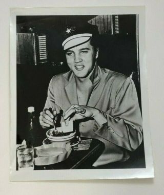 Elvis Presley 8x10 Vintage High Gloss Photo Dallas 1954 - 55