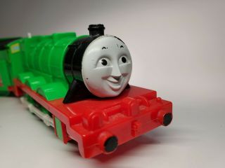 Tomy Trackmaster Thomas And Friends " Henry " With Red Express Coaches