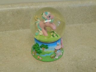 My Little Pony Musical Snow Globe Plays My Little Pony Theme Song 2