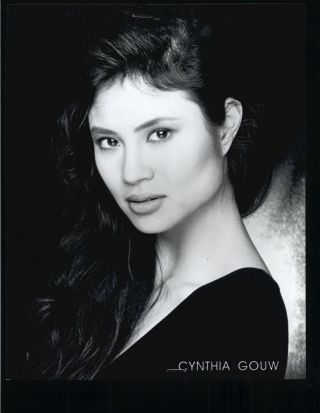 Cynthia Gouw - 8x10 Headshot Photo W/ Resume - Star Trek V