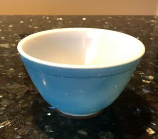Vtg Pyrex 401 Blue Primary Color 1 - 1/2 Pint Small Nesting Mixing Bowl Old Style