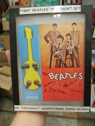 The Beatles ‘tie Tack Pins’ 1964 Usa Press Initial Corp On Color Card