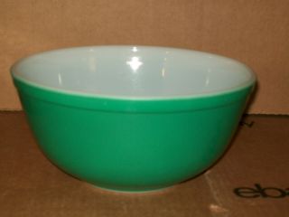 Vintage Pyrex Green Nesting/mixing Bowl (403) / 2 1/2 Qt.
