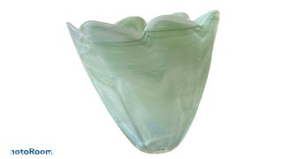 Murano Lavorazione Arte Green Swirl 41/2 " Hand Blown Glass Vase Italy Label