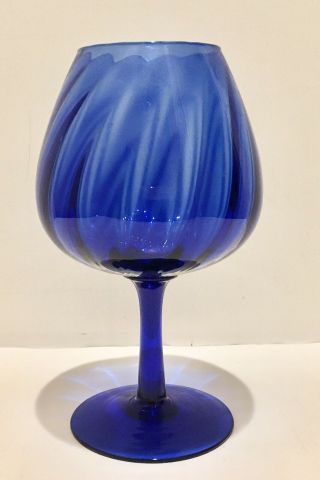Vintage Mid Century Empoli Blue Wave Swirl Optic Art Glass Brandy Snifter 8.  75”