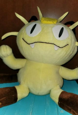 Pokemon Jumbo Plush Meowth By Hasbro Tomy Large Stuffed Animal Yellow 18 " Heavy