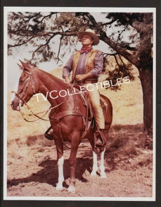 8x10 Photo Actor John Wayne Sits Atop Horse Western