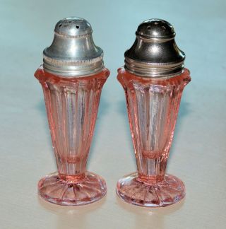 Jeannette Sierra Pinwheel Salt & Pepper Shakers Metal Lids Depression Glass Pink