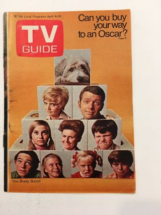 April 4 - 10 1970 Tv Guide With Brady Bunch Cover - Cover & Back Cover Only