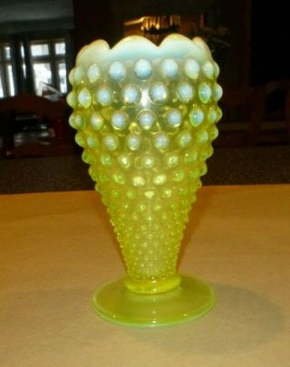 Fenton Hobnail Topaz Vaseline Opalescent Vase 6 " Vintage Glass Art Yellow