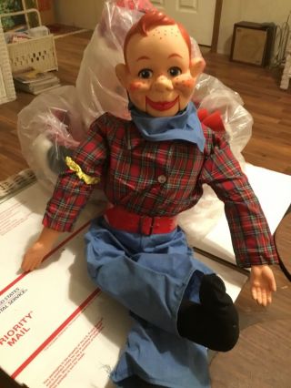 Vintage Eegee Broadcasting Howdy Doody Ventriloquist Doll 25 Tall 10/1972